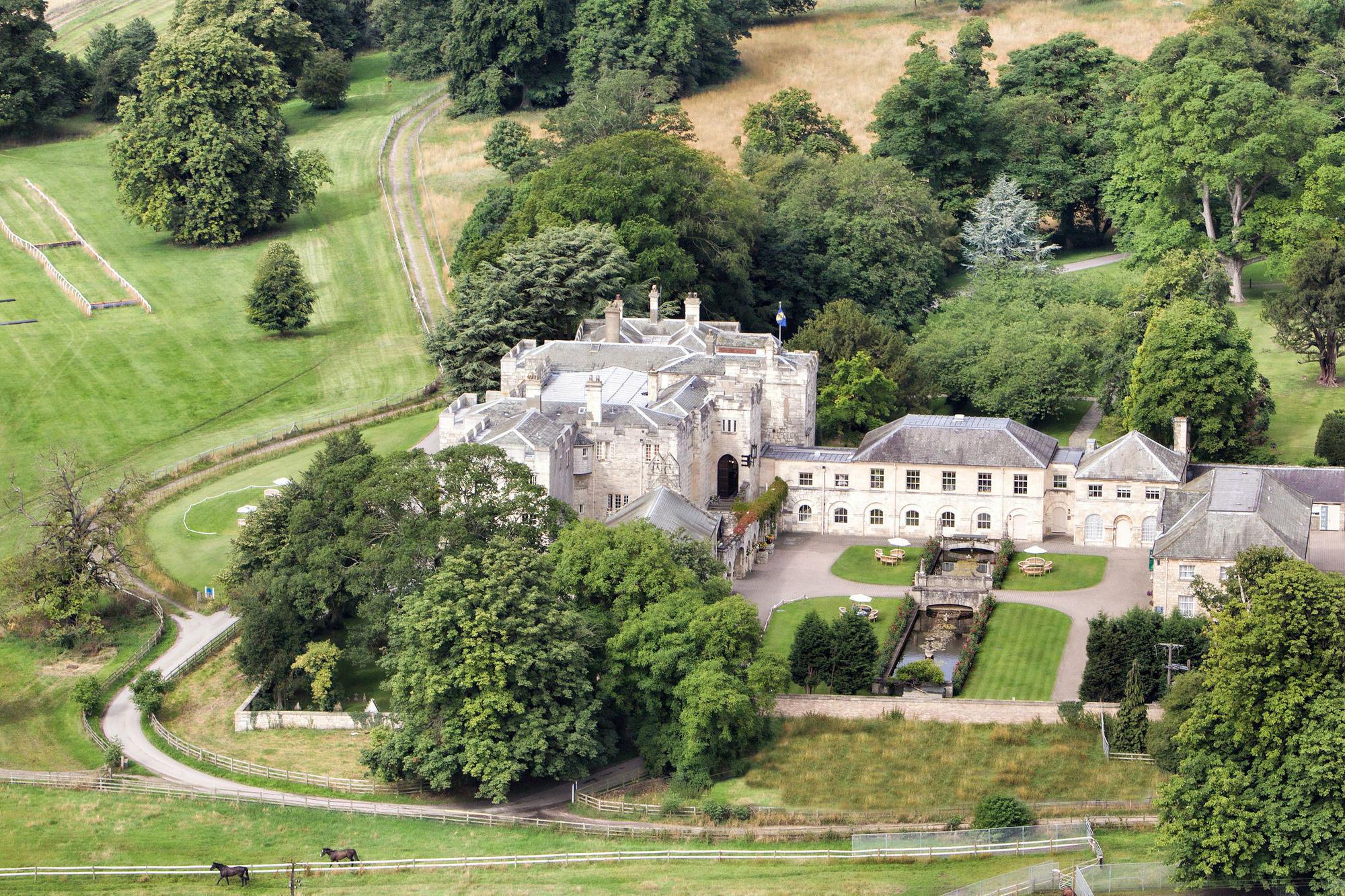 Hazlewood Castle & Spa Tadcaster Εξωτερικό φωτογραφία